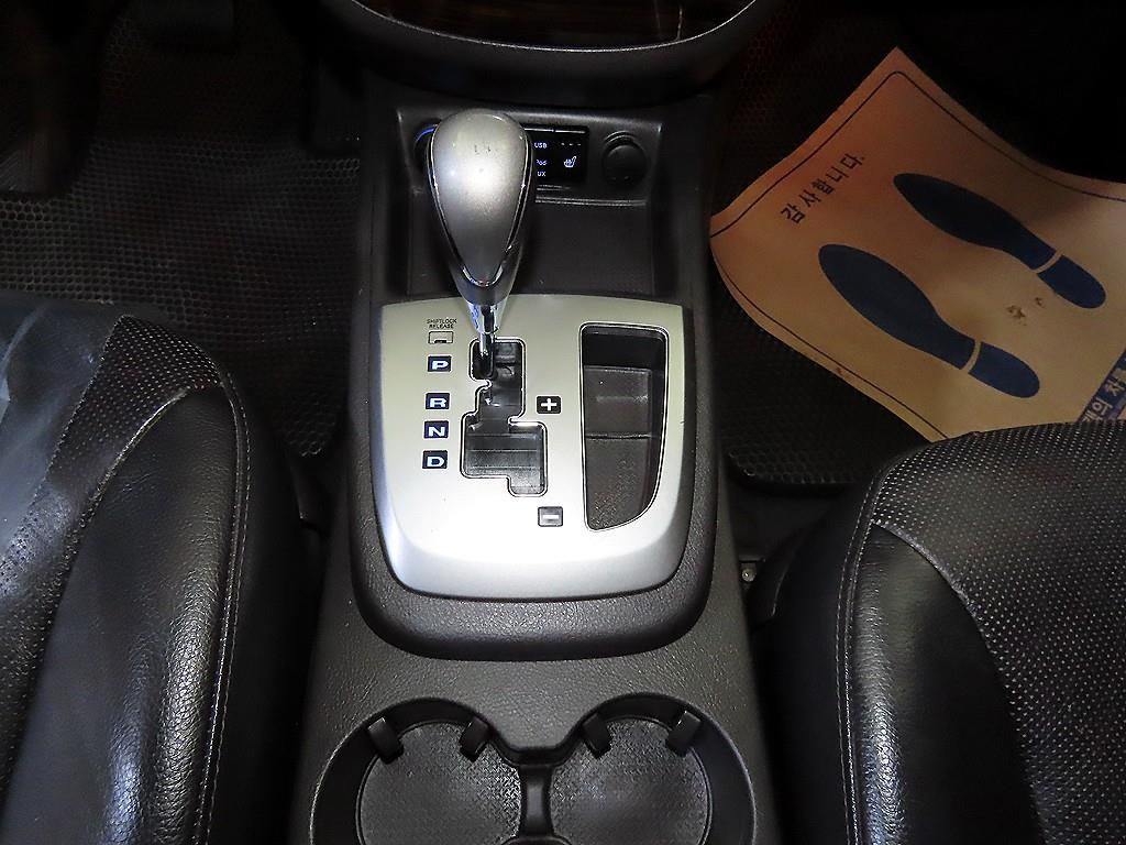 HYUNDAI Santa Fe - Vista 12