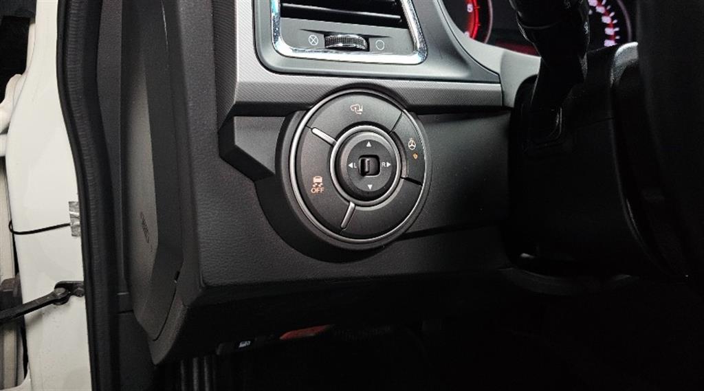 Ssangyong Korando 2016 Blanco - Importación desde Corea - HF Imports Iquique - Foto 13