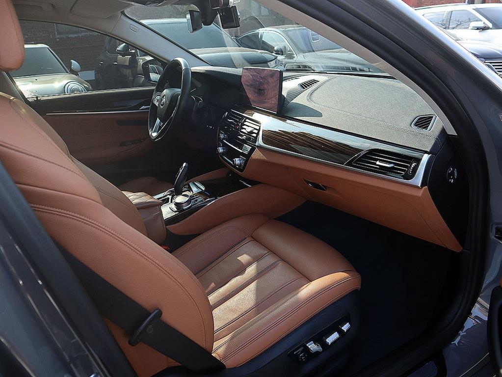 BMW 5 Series 2021 Gris - Importación desde Corea - HF Imports Iquique - Foto 13