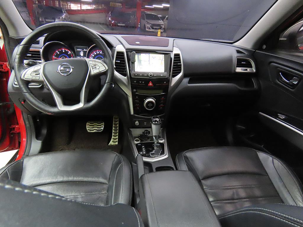 Ssangyong Tivoli - Vista 7