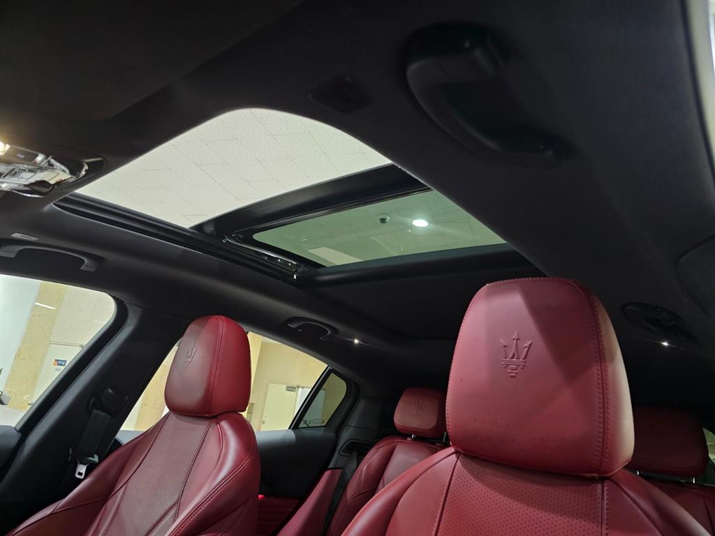 Maserati Grecale 2023 Blanco - Importación desde Corea - HF Imports Iquique - Foto 18