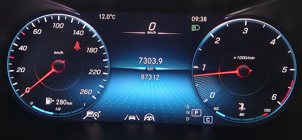 Mercedes Benz GLC Class 2021 Blanco - Importación desde Corea - HF Imports Iquique - Foto 18