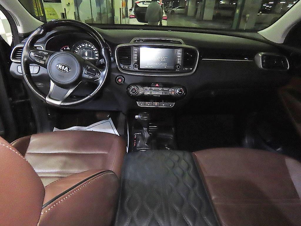 KIA Sorento - Vista 10