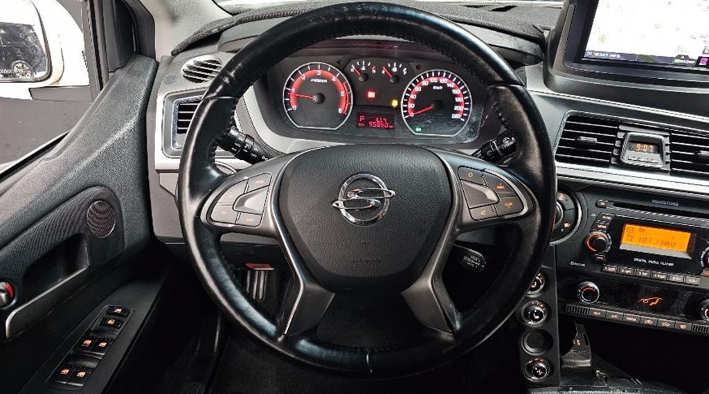 Ssangyong Korando - Vista 12