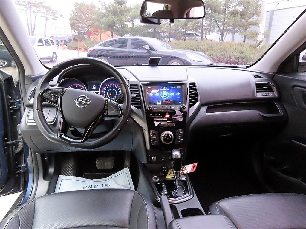 Ssangyong Tivoli - Vista 7