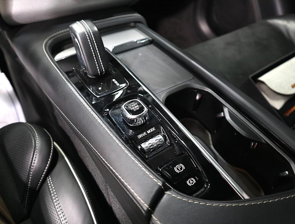 Volvo XC90 2021 Blanco - Importación desde Corea - HF Imports Iquique - Foto 14