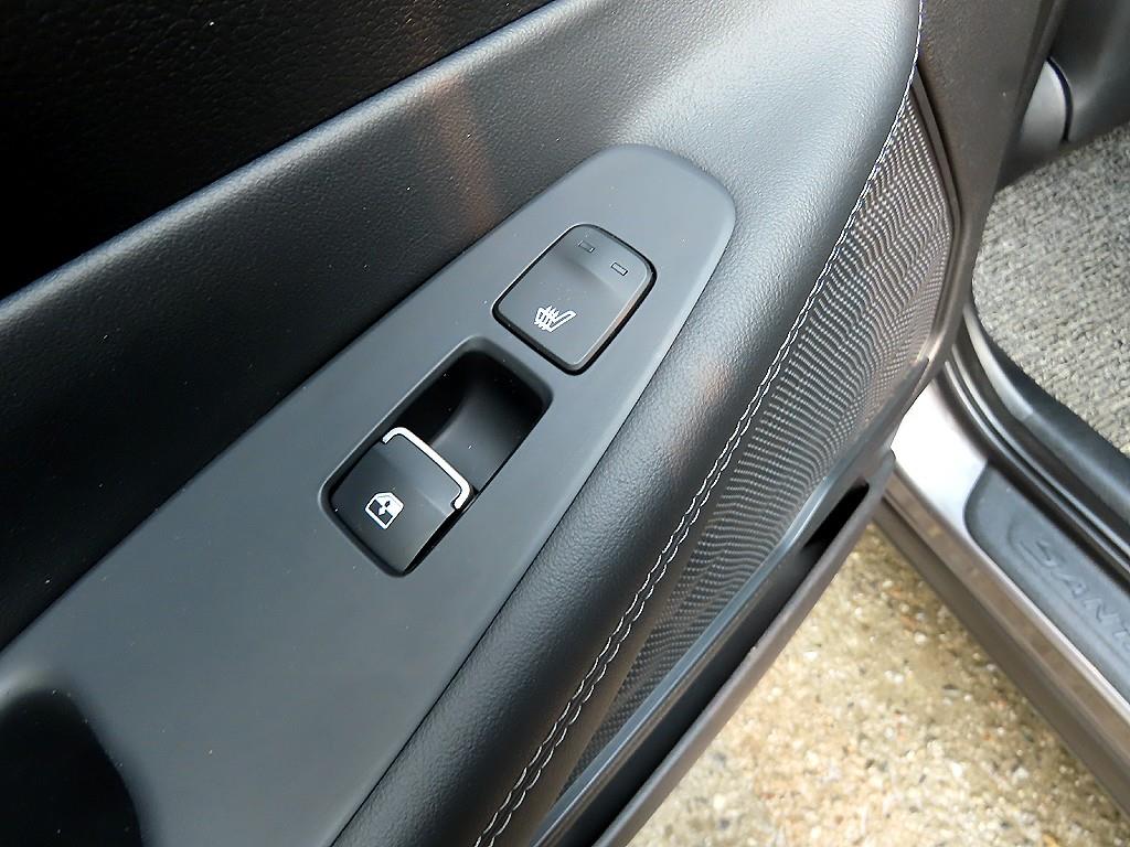 HYUNDAI Santa Fe 2020 Gris - Importación desde Corea - HF Imports Iquique - Foto 16