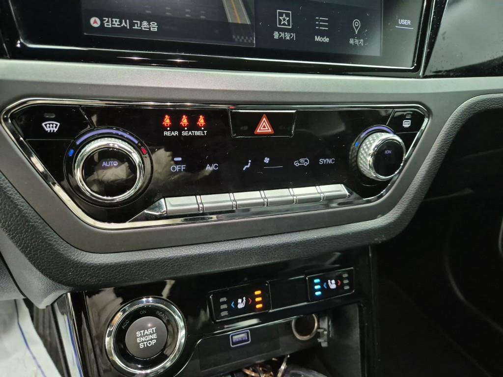 Ssangyong Korando - Vista 10