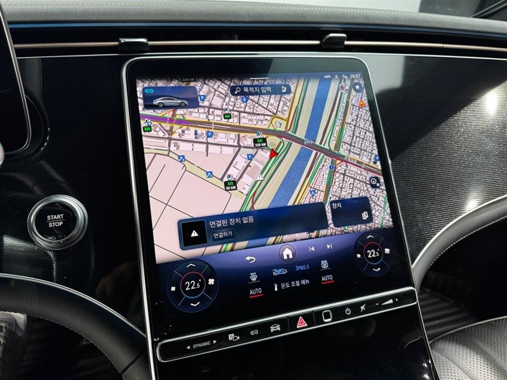 Mercedes Benz EQS - Vista 12