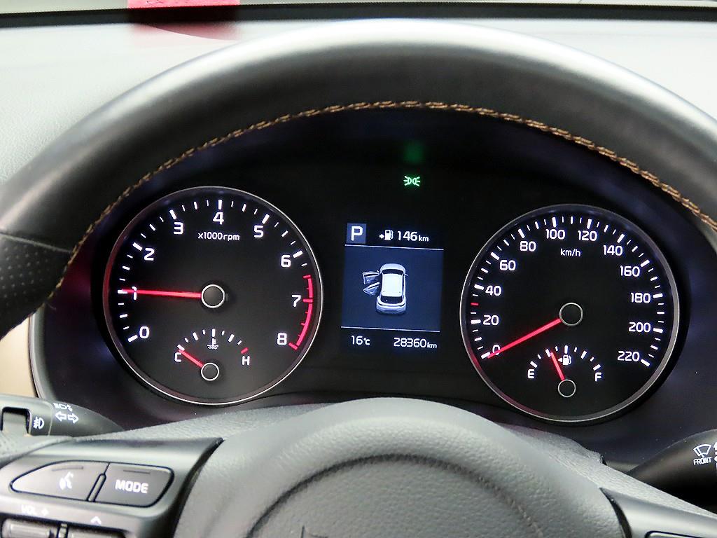 KIA Stonic - Vista 6