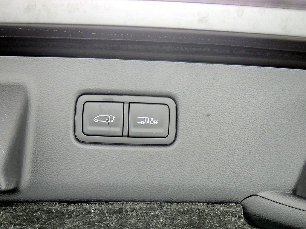 HYUNDAI Staria - Vista 6