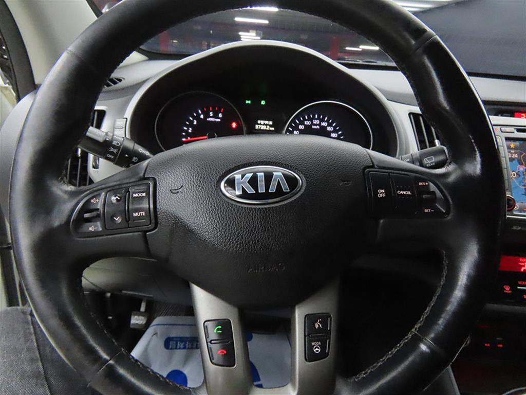 KIA Sportage - Vista 8