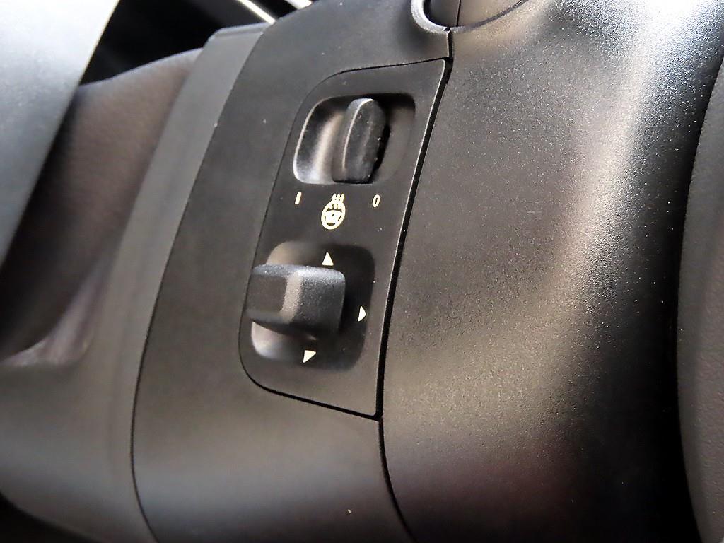 Mercedes Benz C Class - Vista 12