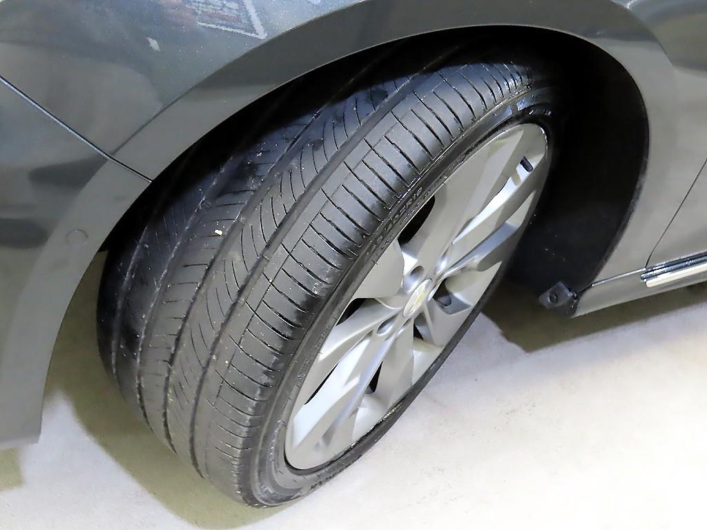 Chevrolet Malibu 2018 Gris - Importación desde Corea - HF Imports Iquique - Foto 20