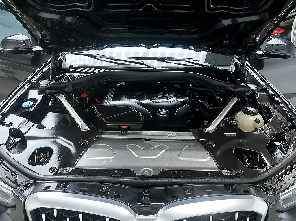 BMW X4 2022 Negro - Importación desde Corea - HF Imports Iquique - Foto 7