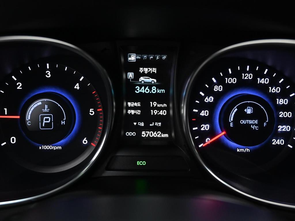 HYUNDAI Santa Fe - Vista 8