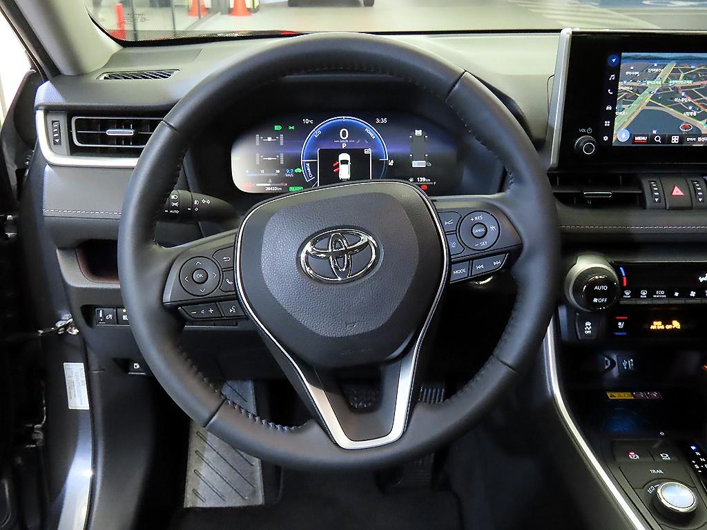 Toyota RAV4 - Vista 8