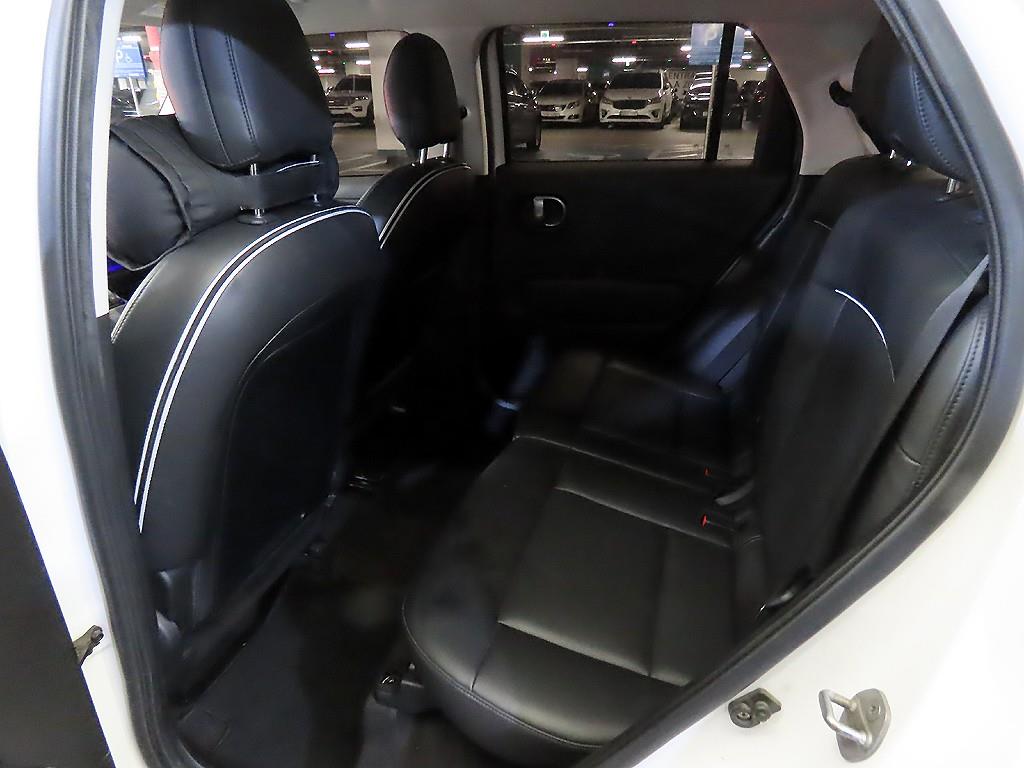 HYUNDAI Casper - Vista 7