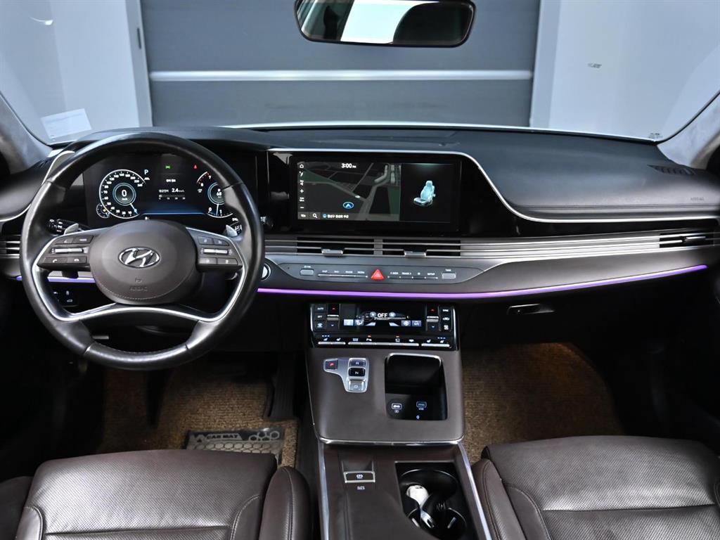 HYUNDAI Grandeur - Vista 7