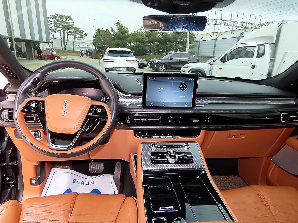 Lincoln Aviator - Vista 7