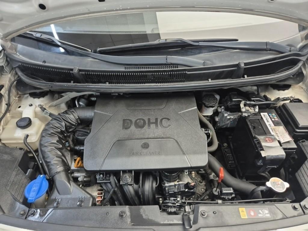 KIA Morning - Vista 5