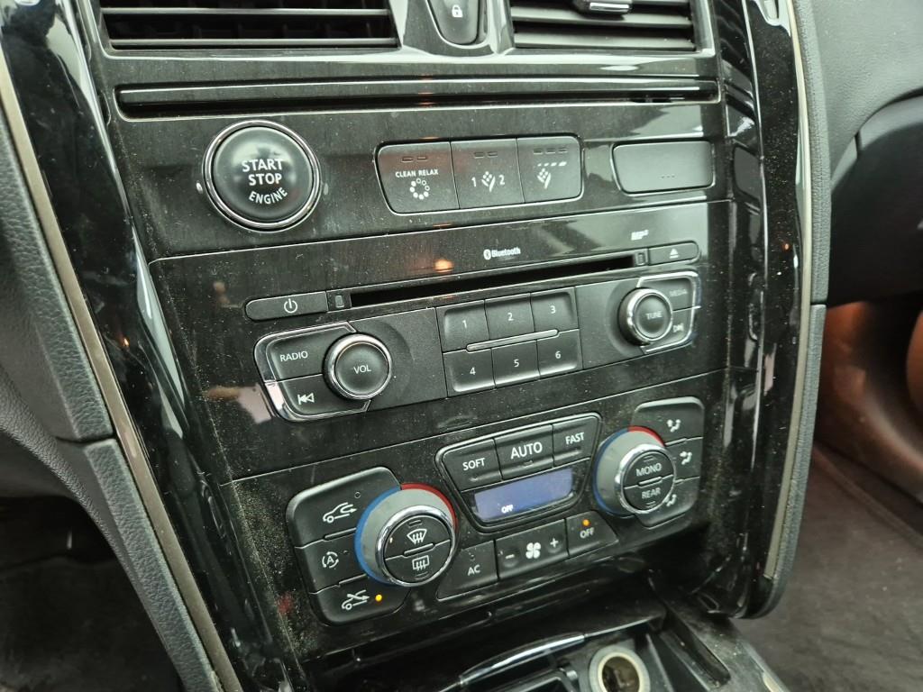 SAMSUNG SM7 - Vista 10