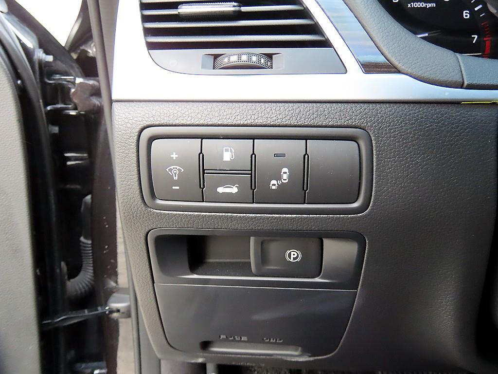 Genesis G80 - Vista 12