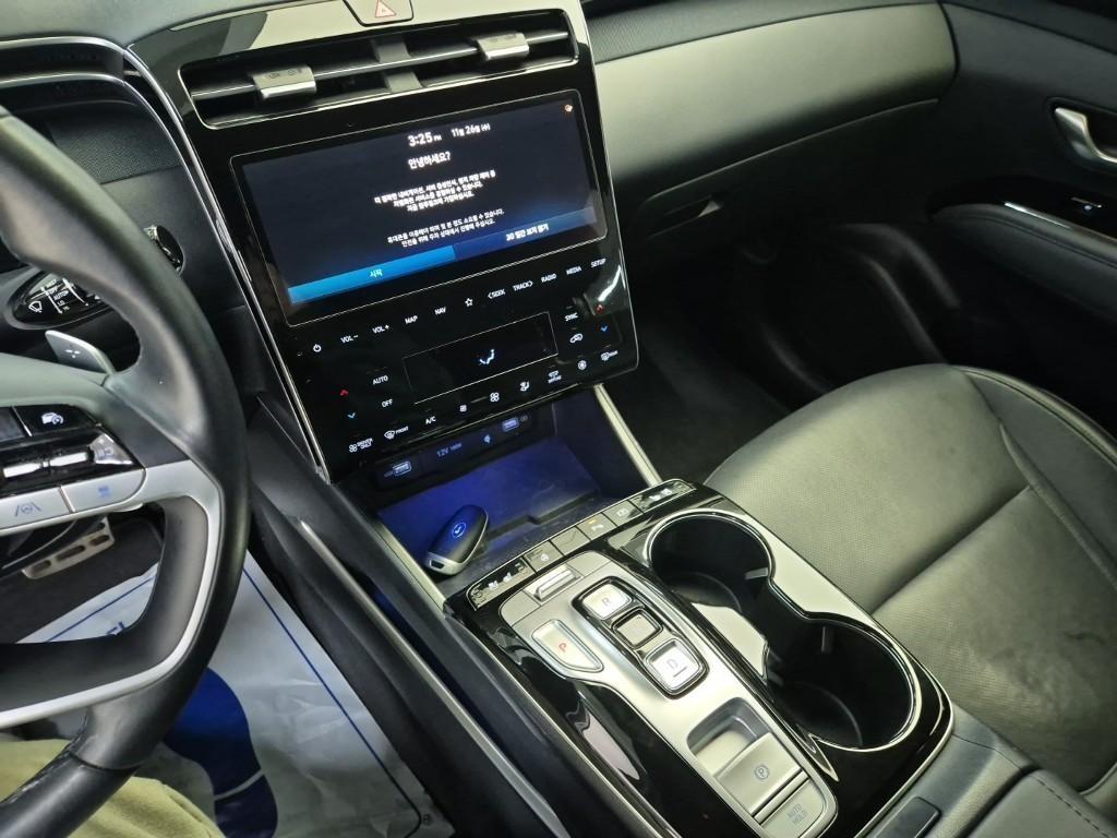 HYUNDAI Tucson - Vista 10