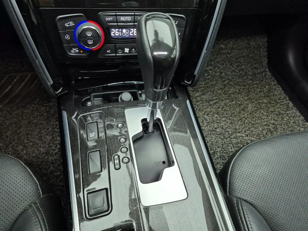 SAMSUNG SM6 - Vista 8