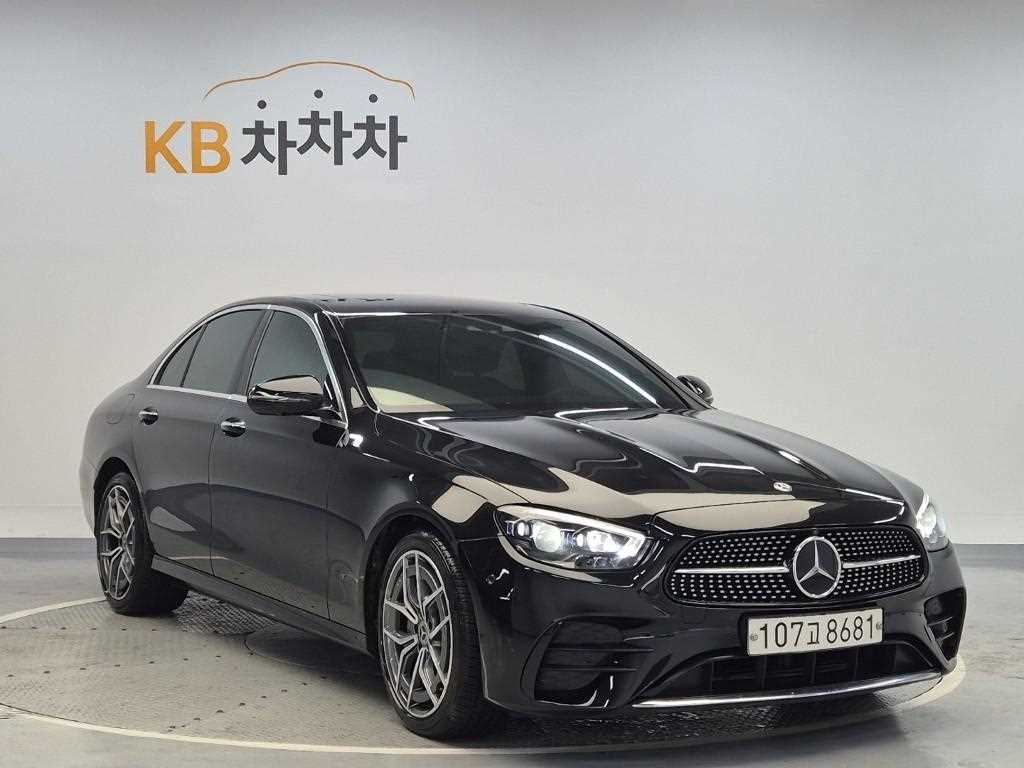 Mercedes Benz E class - Vista 4