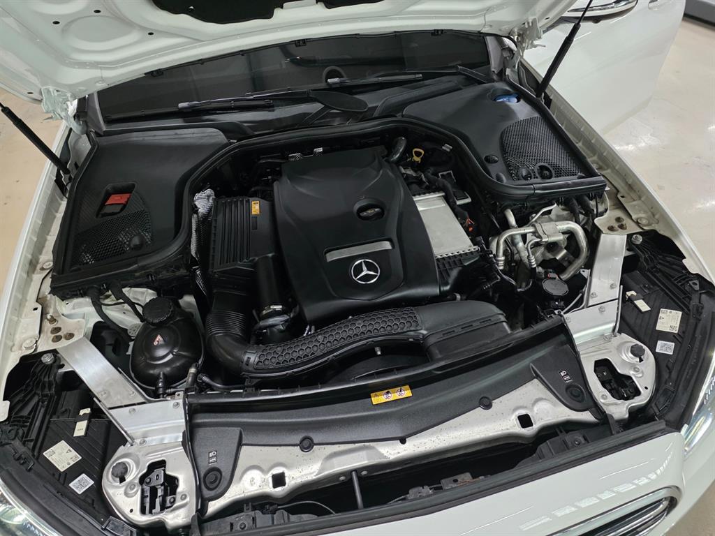 Mercedes Benz E class 2022 Blanco - Importación desde Corea - HF Imports Iquique - Foto 17