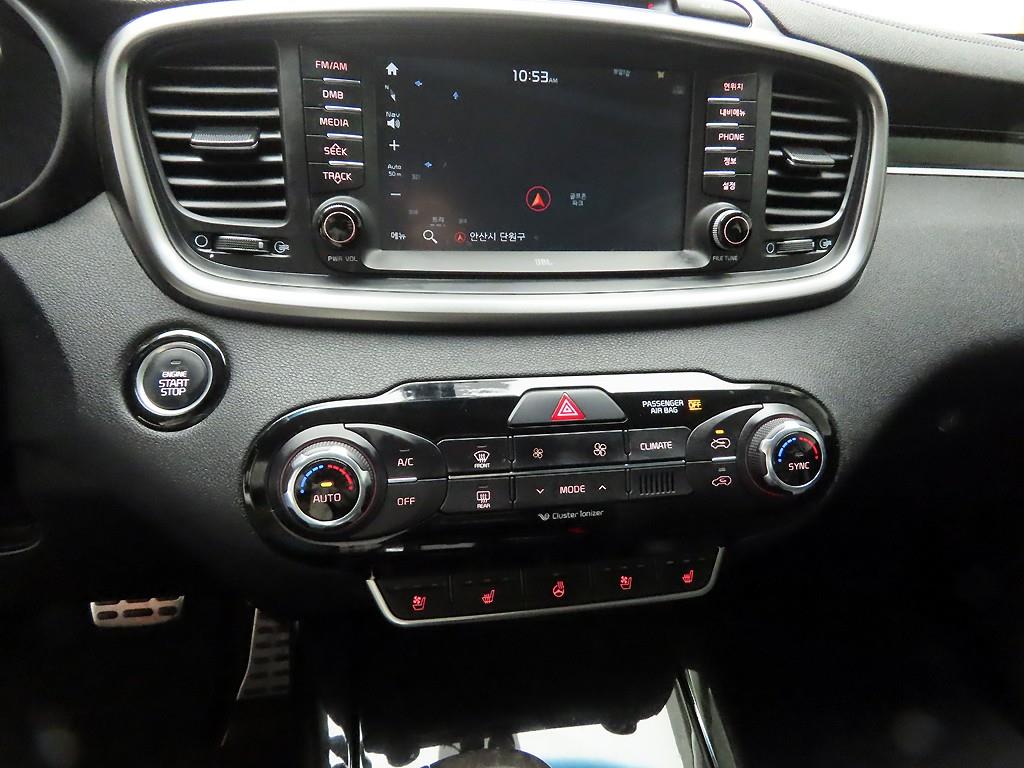 KIA Sorento - Vista 9