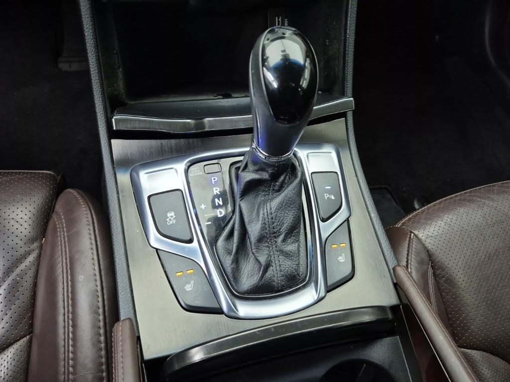 HYUNDAI Grandeur - Vista 8