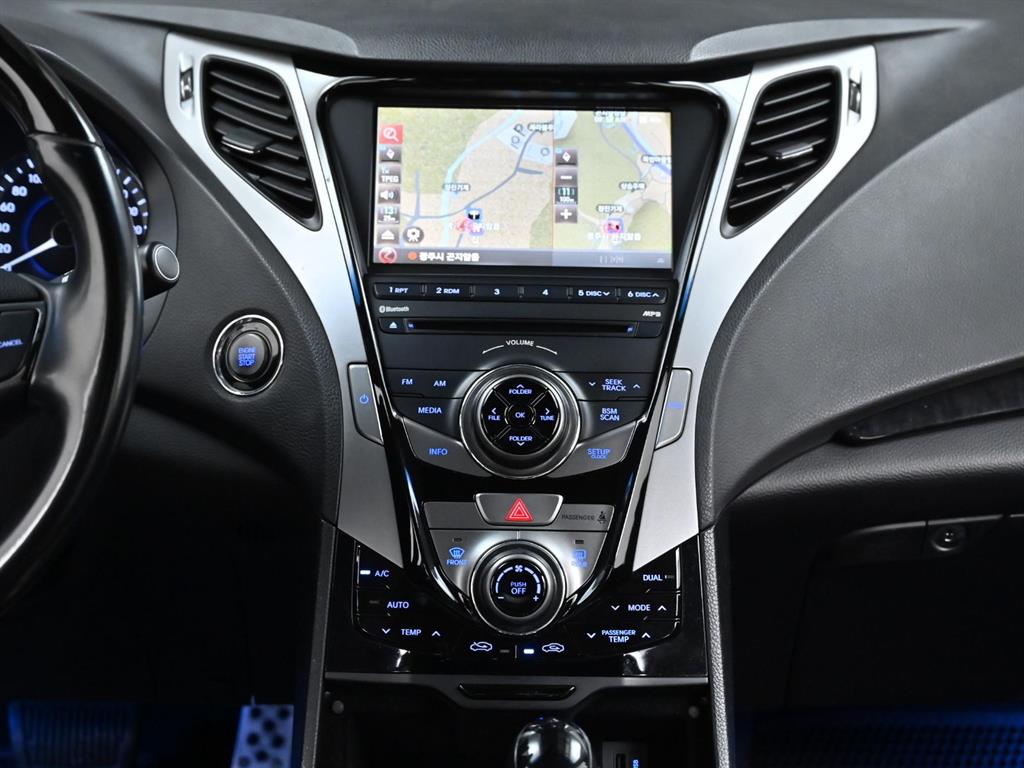 HYUNDAI Grandeur 2011 Negro - Importación desde Corea - HF Imports Iquique - Foto 14