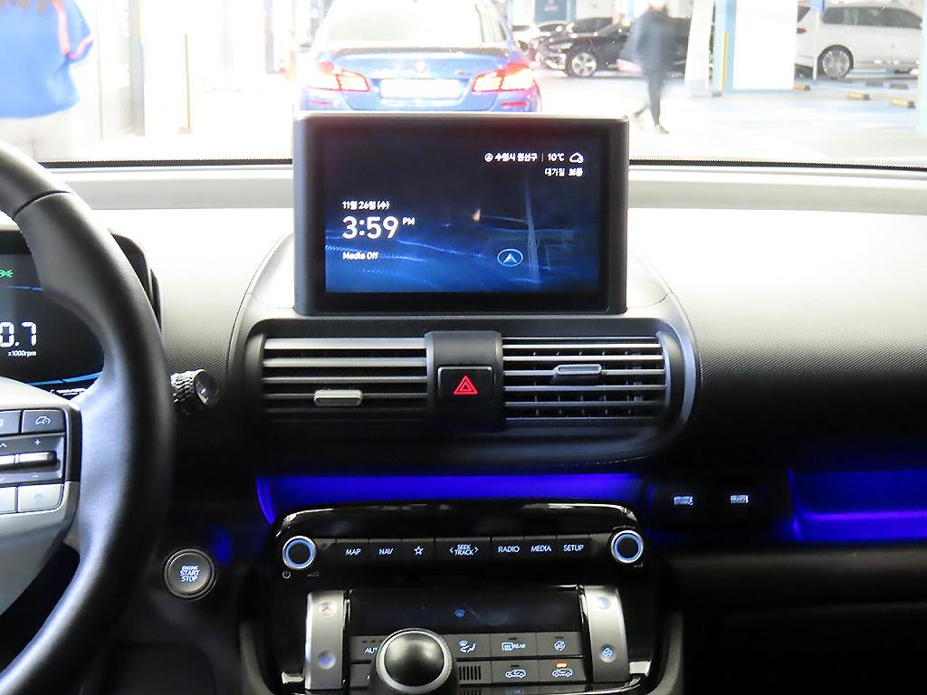 HYUNDAI Casper - Vista 10