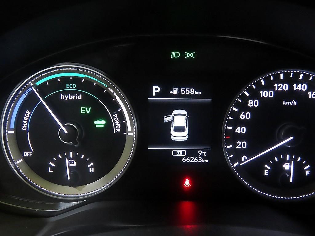 HYUNDAI Grandeur - Vista 9