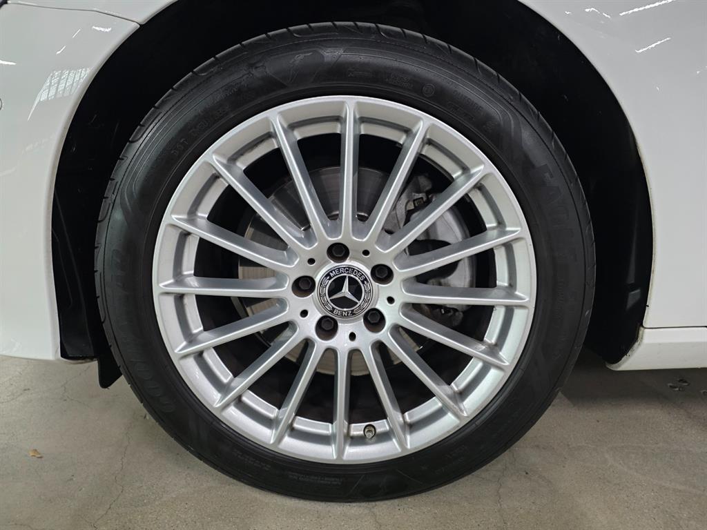 Mercedes Benz E class 2022 Blanco - Importación desde Corea - HF Imports Iquique - Foto 16