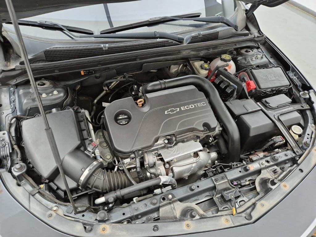 Chevrolet Malibu - Vista 6