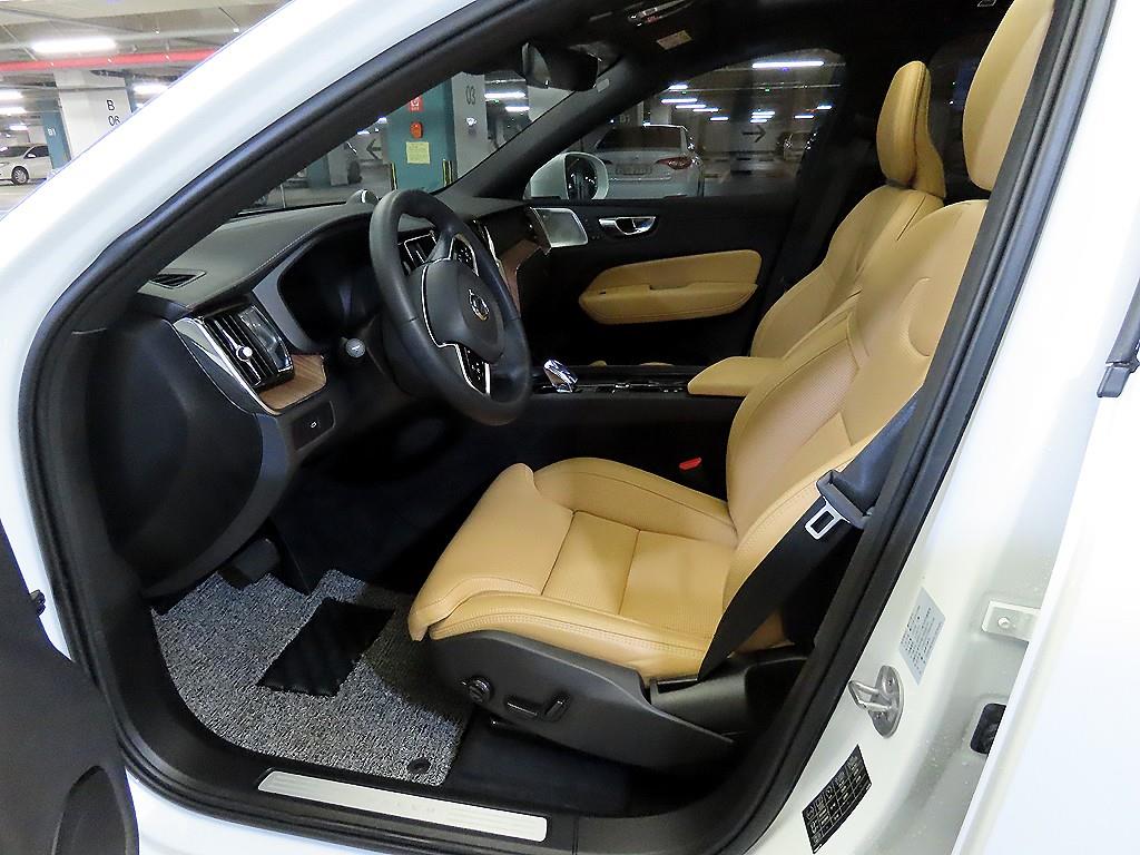 Volvo XC60 - Vista 6