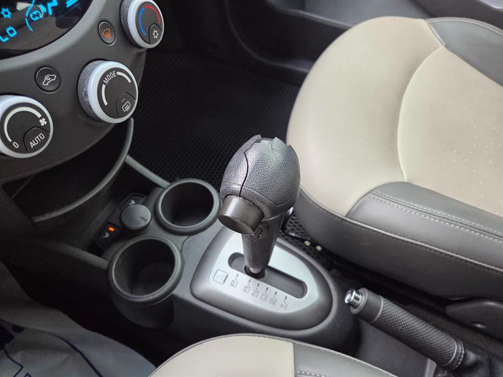 Chevrolet Spark - Vista 12