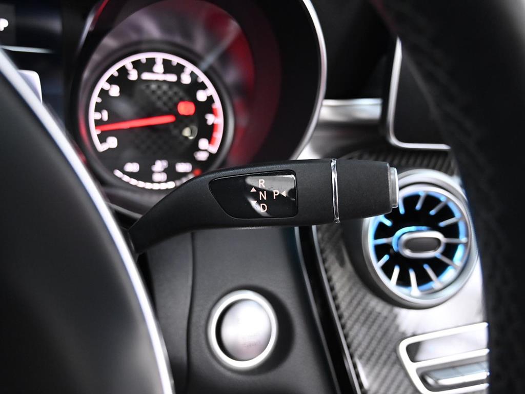 Mercedes Benz C Class - Vista 9