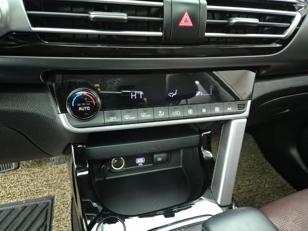 KIA Seltos - Vista 10