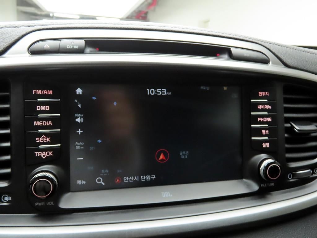 KIA Sorento - Vista 8