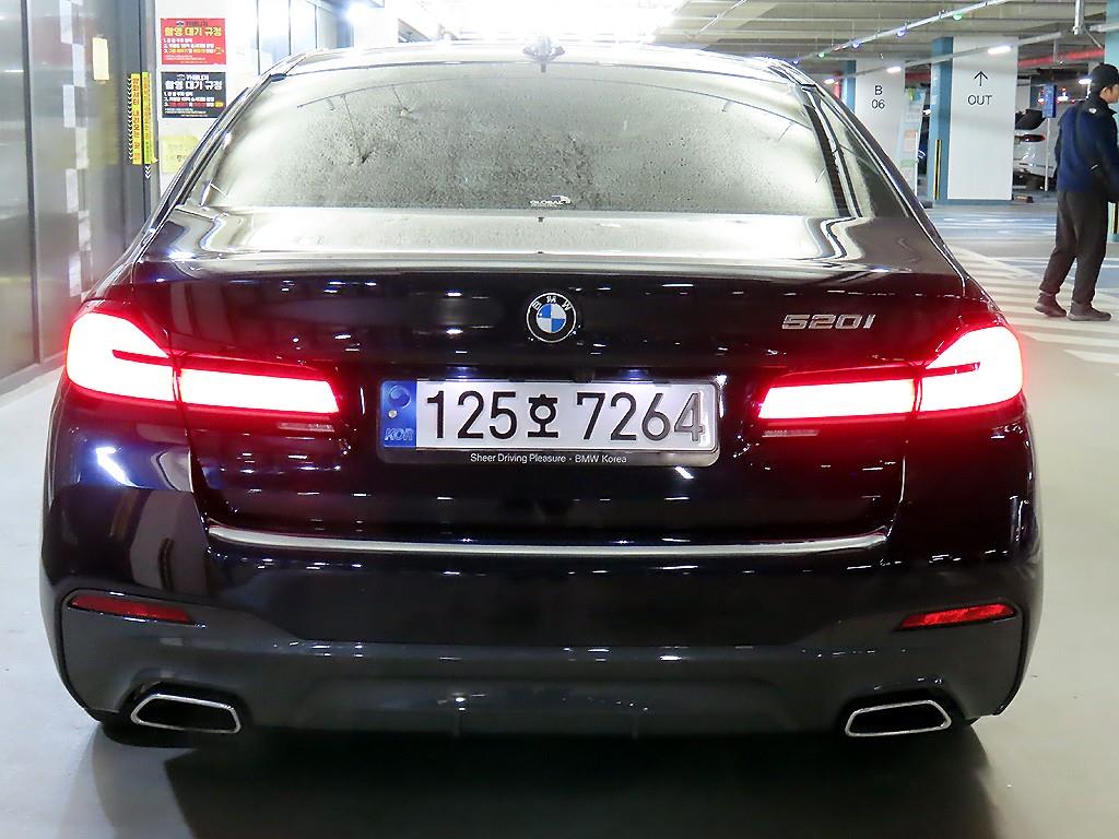 BMW 5 Series - Vista 5