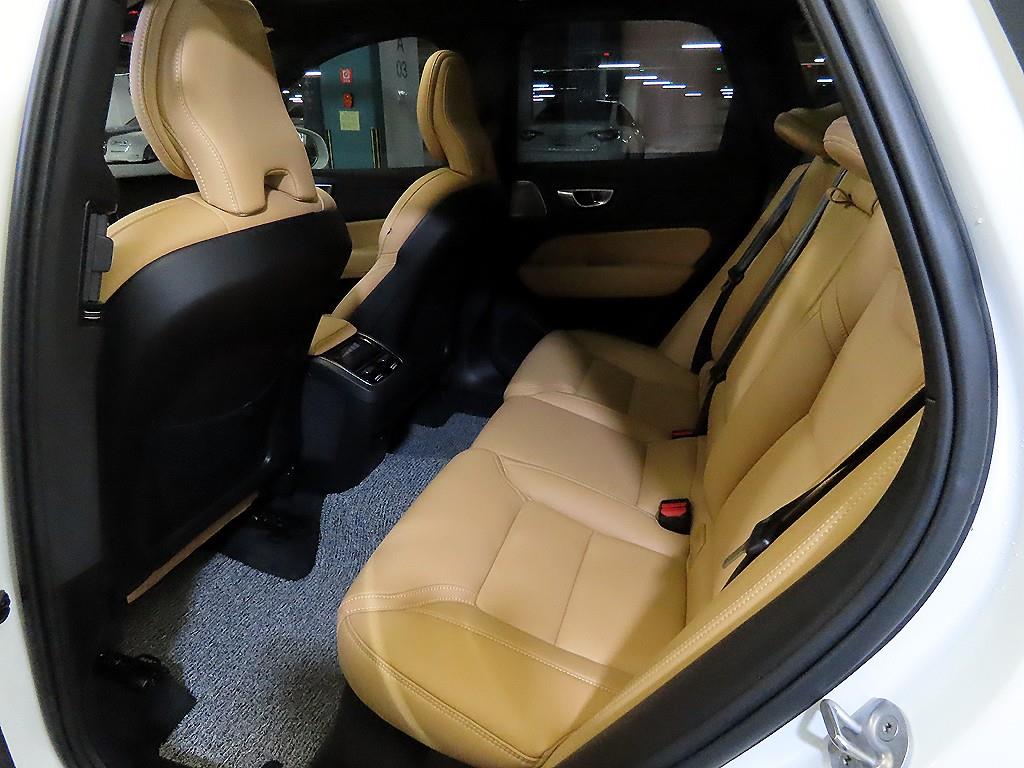 Volvo XC60 - Vista 7