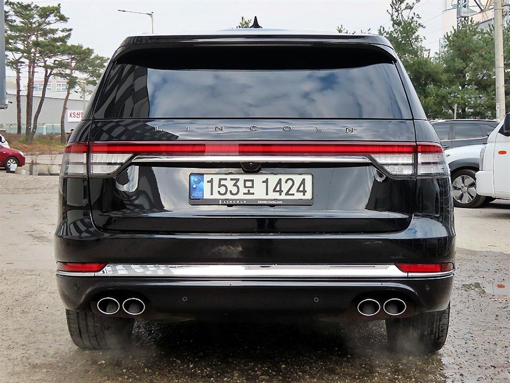 Lincoln Aviator - Vista 4