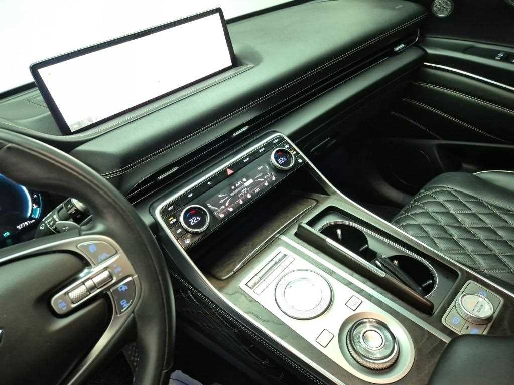 Genesis GV80 - Vista 10