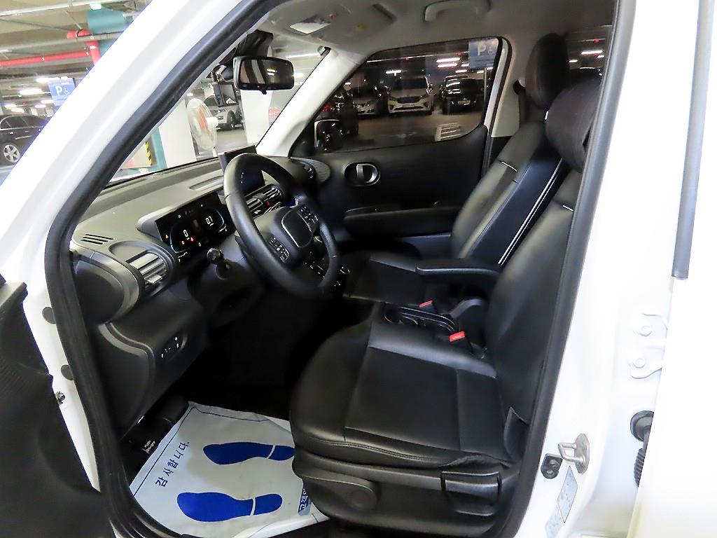 HYUNDAI Casper - Vista 6