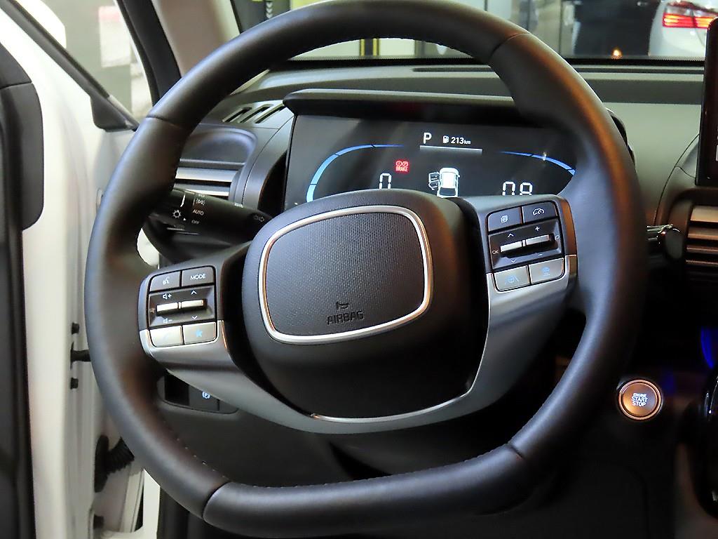 HYUNDAI Casper - Vista 8