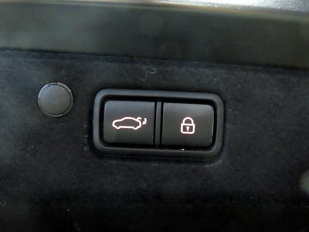 HYUNDAI Grandeur 2023 Negro - Importación desde Corea - HF Imports Iquique - Foto 16